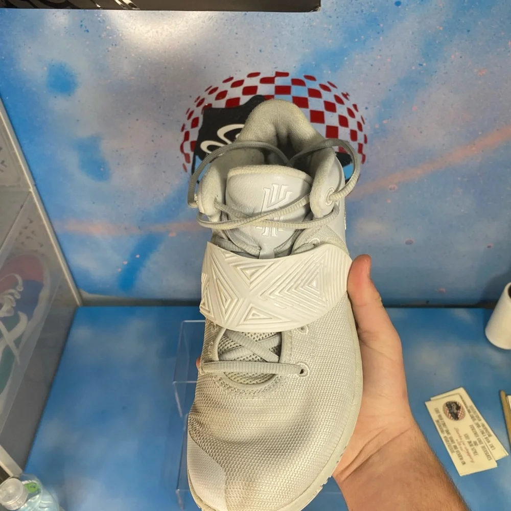 Kyrie 3 flytrap - Picture 8 of 8